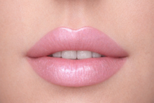 Load image into Gallery viewer, Lip Gloss - Mama L