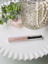 Load image into Gallery viewer, Sparkling Lip Topper - Boujie