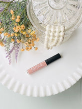 Load image into Gallery viewer, Lip Gloss - Doxi