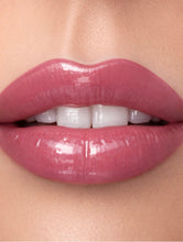 Load image into Gallery viewer, High Def Lipgloss - Livie
