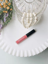 Load image into Gallery viewer, Lip Gloss - Gamm
