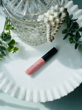 Load image into Gallery viewer, Liquid Lipstick - Basic B
